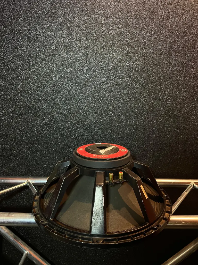 PARLANTE 18" VMR 400W