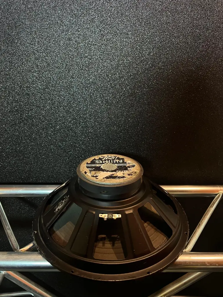PARLANTE 15" PEAVEY SHEFFIELS