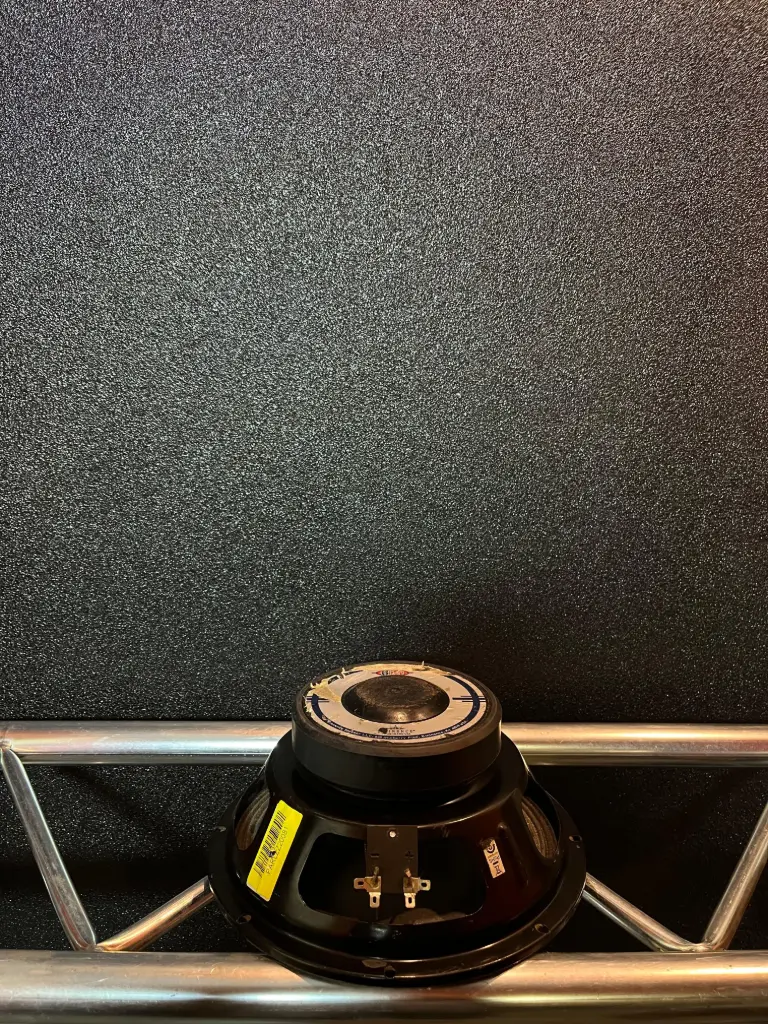 PARLANTE 10" EMINENCE BAJO LEGEND
