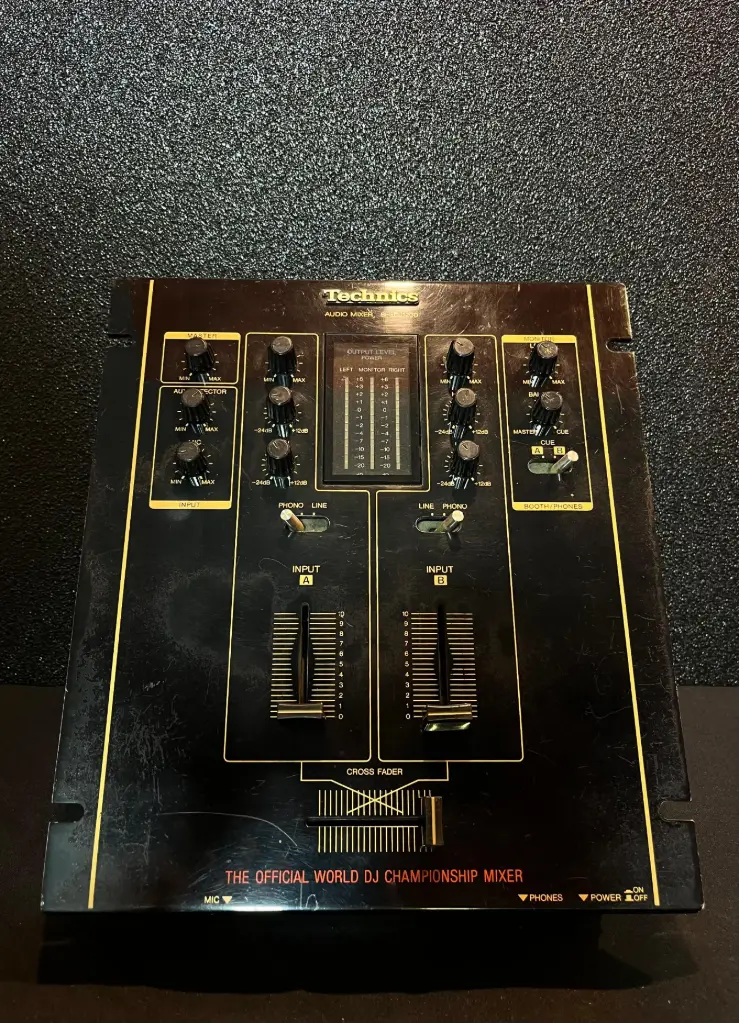 MIXER 2 CANALES TECHNICS SHDJ1200