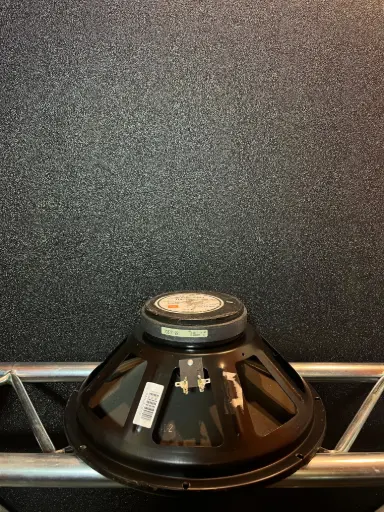 [OUT305] PARLANTE 15" JBL M115-8