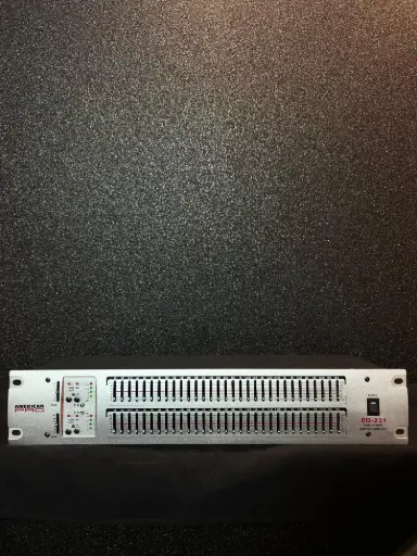 [OUT110] ECUALIZADOR AMPRO EQ231