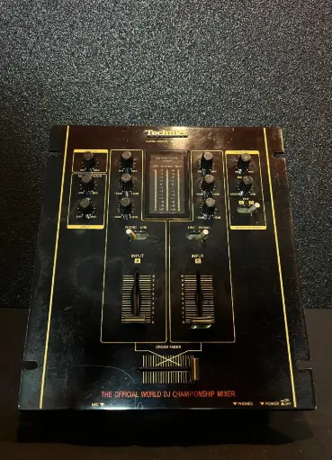 [OUT107] MIXER 2 CANALES TECHNICS SHDJ1200